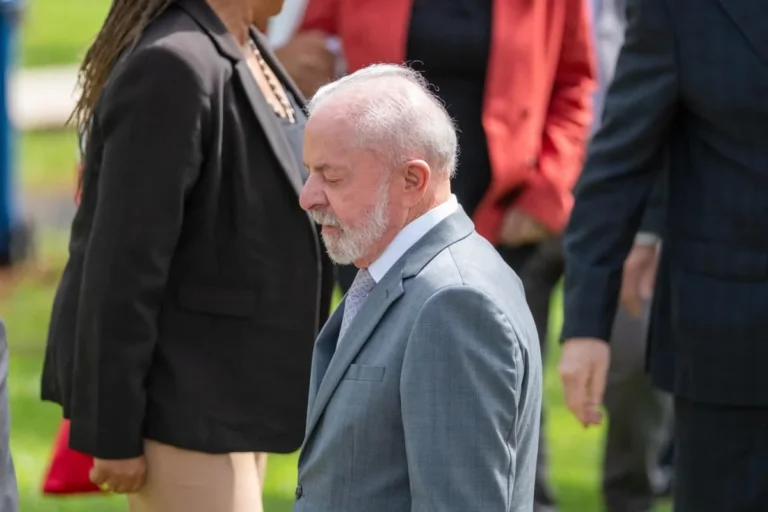 Lula afaga o Congresso: amizade com Motta e Alcolumbre em pauta
