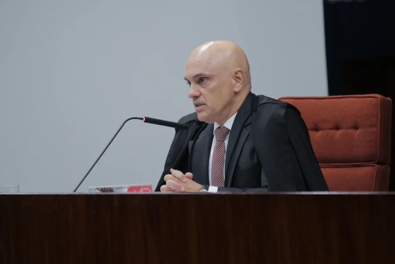 Materialidade dos crimes: Moraes reafirma evidências no julgamento