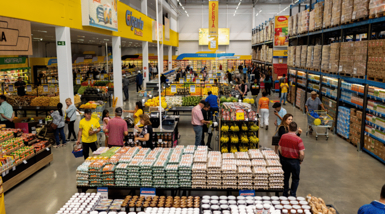 Economia nas férias: abasteça seu carro com compras