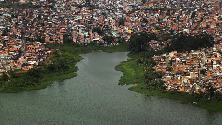 Mulher morta a tiros em Grajaú: crime em SP choca a comunidade