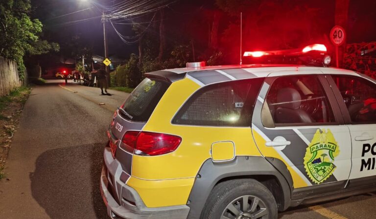 Dois irmãos são encontrados mortos em casa pela mãe em Curitiba