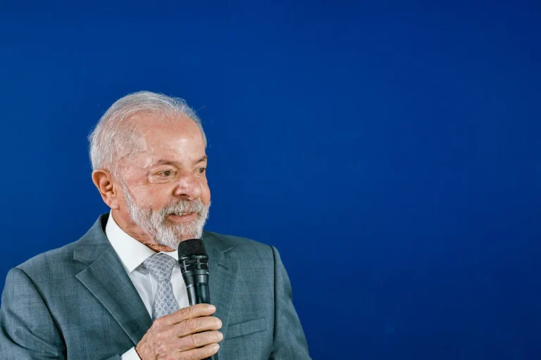 Lula e pastor Otoni de Paula: um gesto de união em meio à polarização