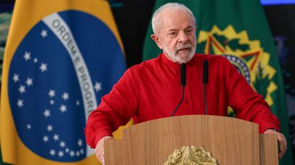 Lula parabeniza Kast e destaca relações com o Chile