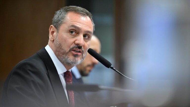 Fuga de Ramagem gera crise e repercussão internacional
