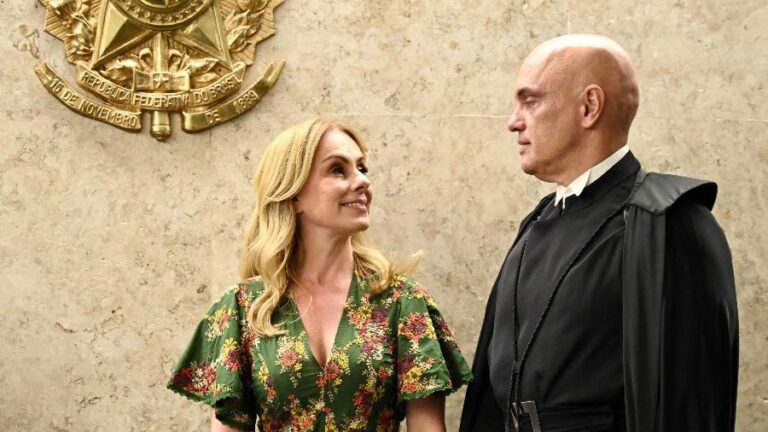 Moraes e a comunicação: entre silêncio e explicações seletivas