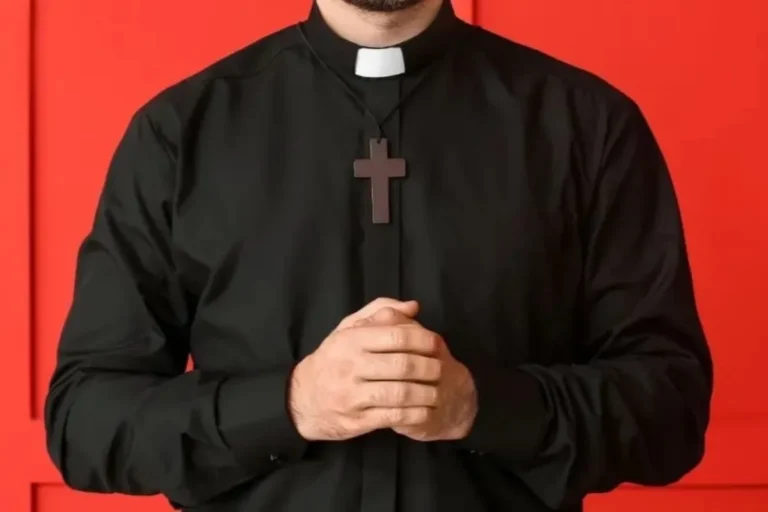Religioso indiciado por importunação sexual em Brusque, SC