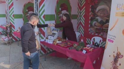 Chocolates de tâmaras trazem alegria natalina à Cisjordânia