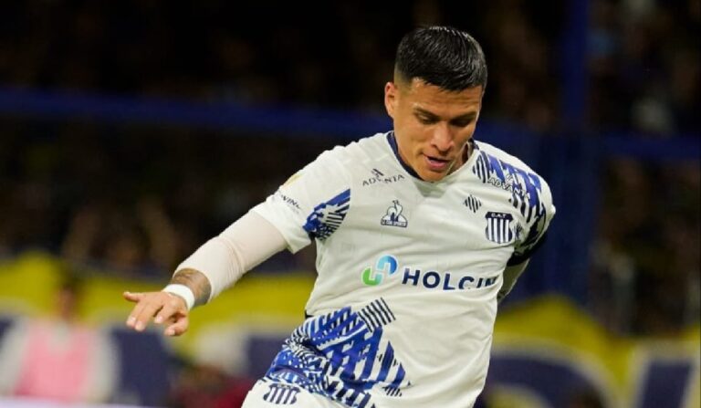 Athletico busca reforço com proposta por Portilla