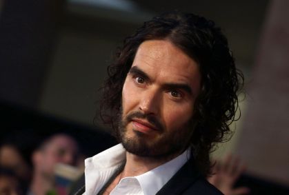 Acusações contra Russell Brand se ampliam com novos crimes