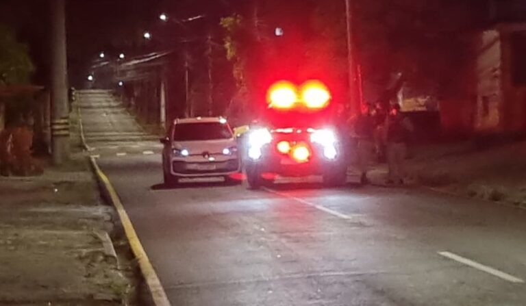 Confronto em Curitiba: Suspeito Morre Após Disparos na CIC