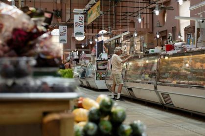 Inflação nos EUA acelera a 2,8% no terceiro trimestre de 2025
