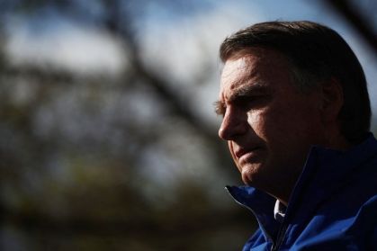 Bolsonaro já está no quarto após cirurgia e não precisa de UTI