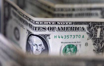 Dólar em Queda: Impactos do Emprego e Expectativas do Fed
