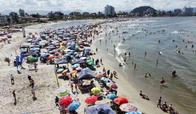 Descubra o Paraná: campanha destaca as belezas do verão 2025