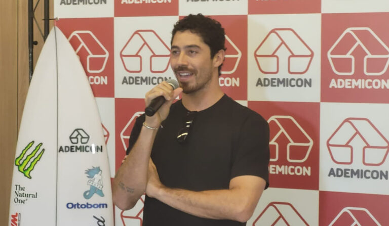 Yago Dora, campeão mundial de surfe, foca nas Olimpíadas de 2028