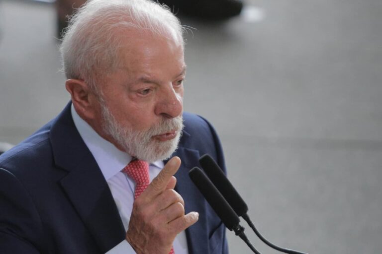 Lula destaca 8 de Janeiro como marco da vitória da democracia