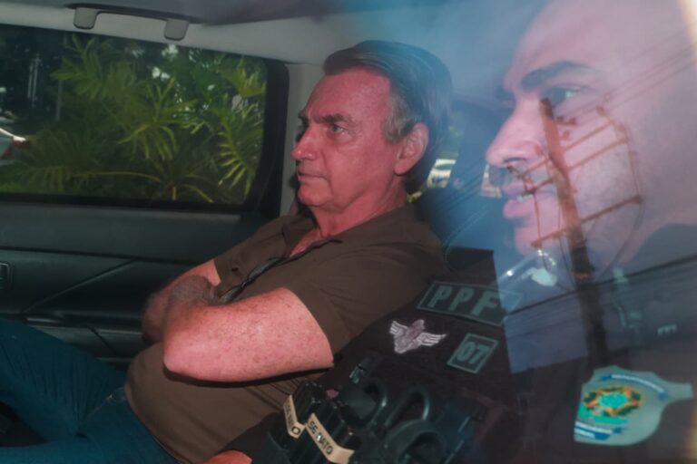 Defesa do caso Bolsonaro pede análise pelo plenário do STF
