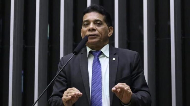 Deputado propõe revogar crime de vadiagem para proteger direitos sociais