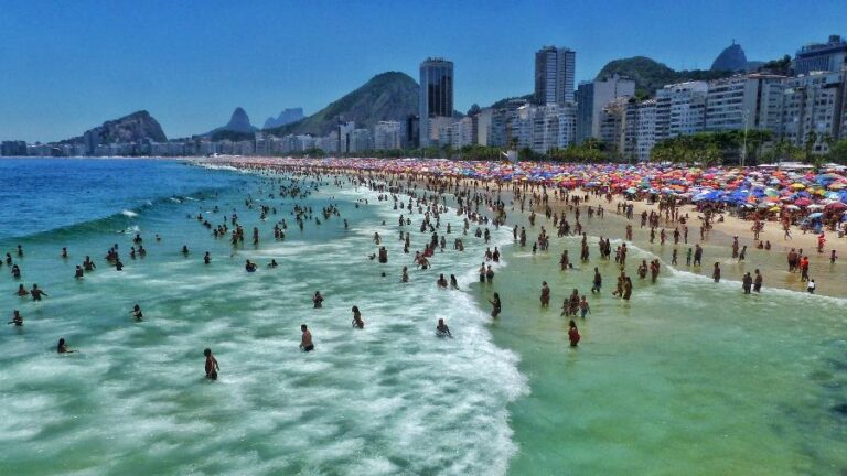 Rio de Janeiro registra 40 graus e ativa protocolo de calor intenso