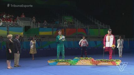 Mesatenista paralímpico brasileiro suspenso por corrupção esportiva