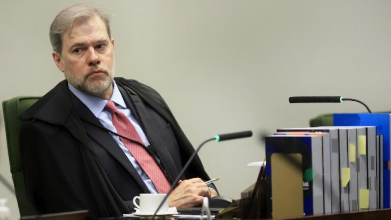 Toffoli atua e enfrenta menções no caso Master envolvendo Banco de Brasília