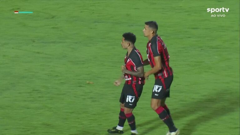 Matheusinho marca gol decisivo para o vitória contra o flamengo