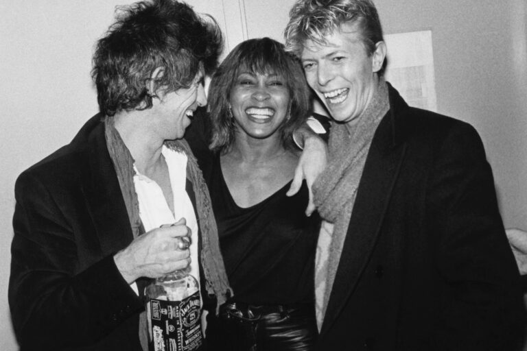 David Bowie reinventou as artes e marcou uma era pop