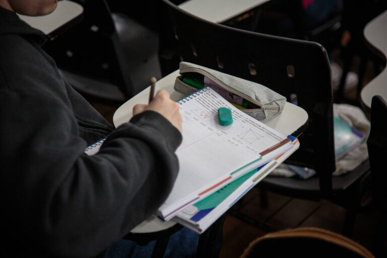 Universidades particulares abrem seleções para o primeiro semestre de 2026