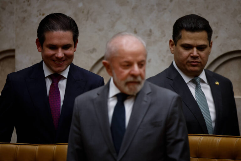 Emendas parlamentares dominam até 80% da verba discricionária dos ministérios