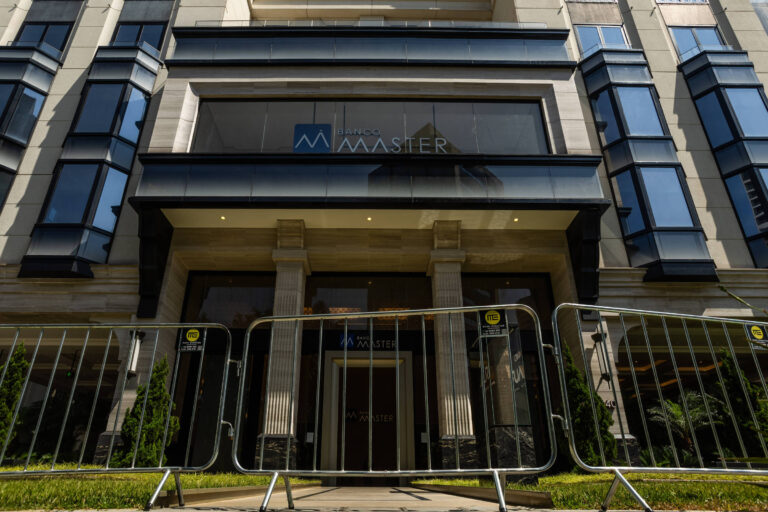 Fundos da Reag investigada no caso Master devem continuar ativos, afirmam especialistas