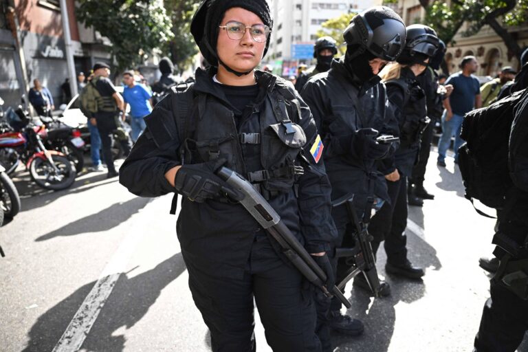 Detenção de 14 jornalistas marca posse de nova líder na Venezuela