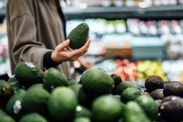 Saiba como o detox natural pode limpar seu organismo neste verão