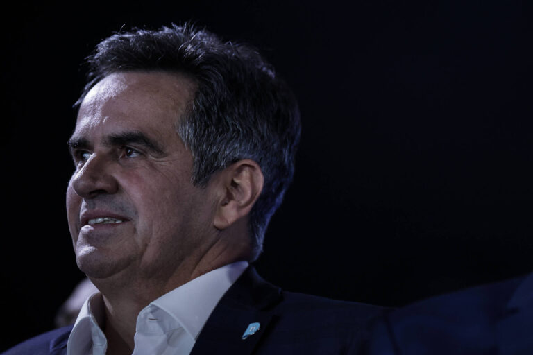 PP descarta Tarcísio para Presidência e aposta em Flávio Bolsonaro em 2026
