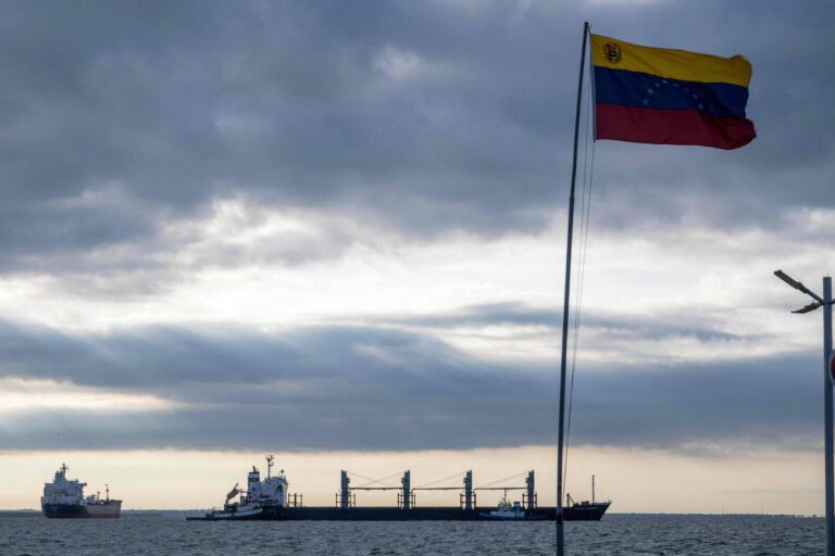Empresas de Petróleo Reivindicam Bilhões da Venezuela e Impactam Futuro do Setor
