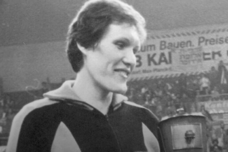 Uliana Semenova, ícone do basquete feminino, morre aos 73 anos