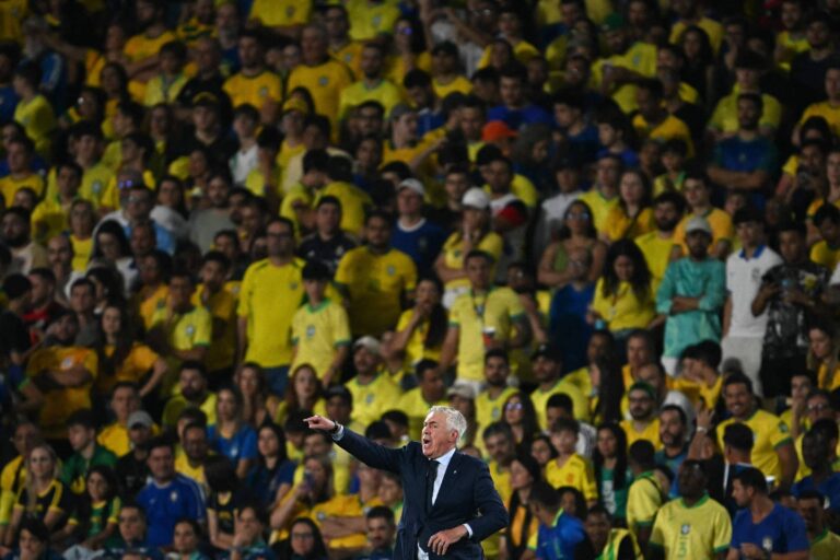Técnicos brasileiros enfrentam dilema tático na era Carlo Ancelotti