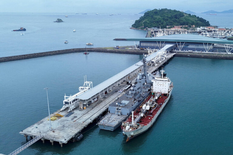 Treinamento militar no canal do Panamá reforça cooperação entre EUA e Panamá