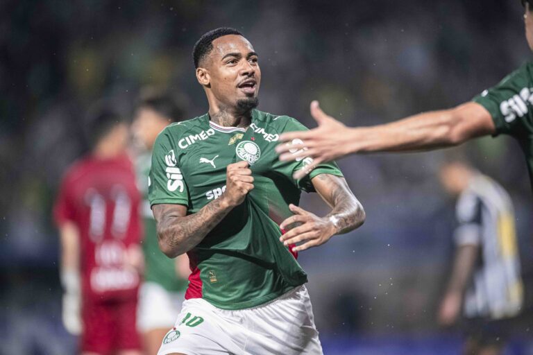 Palmeiras vence clássico contra Santos com gol decisivo de Allan