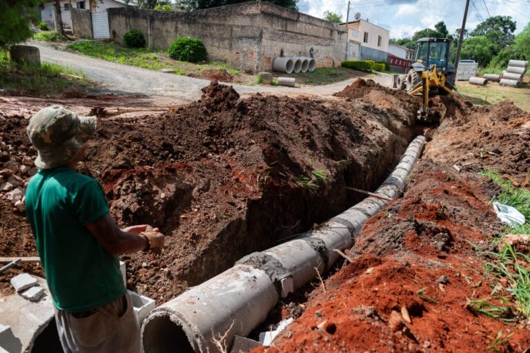 Pavimentação na Vila Guaíra impulsiona infraestrutura com investimento de R$ 1,4 milhão