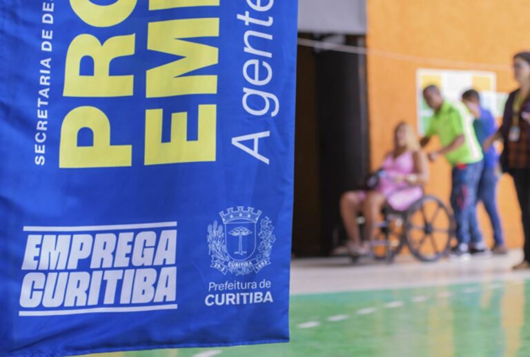 Curitiba promove mutirão com mais de 140 vagas para PcD em 2026
