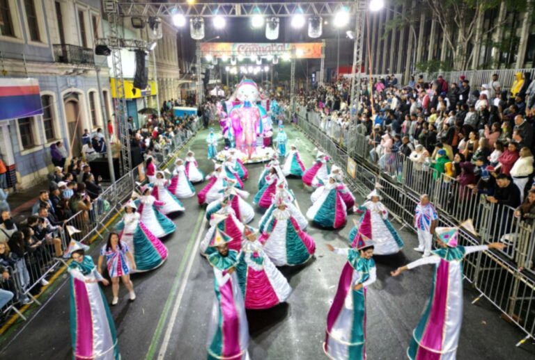 programação oficial do carnaval 2026 em curitiba revela diversidade cultural
