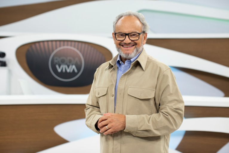 Ernesto Paglia assume apresentação do Roda Viva com entrevista de Tatiana Sampaio
