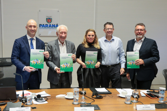 Paraná renova parceria com OCDE para avançar nos objetivos de desenvolvimento sustentável
