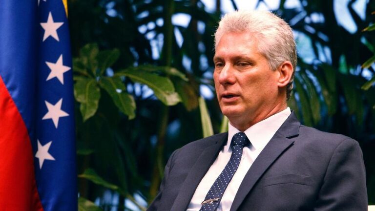 Presidente de Cuba reafirma soberania diante de ameaças dos EUA