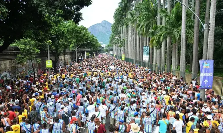 Suvaco do Cristo encerra desfile após quatro décadas no carnaval