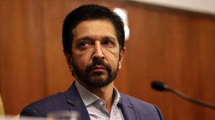Ricardo Nunes impulsiona programa de Flávio Bolsonaro para eleições 2026