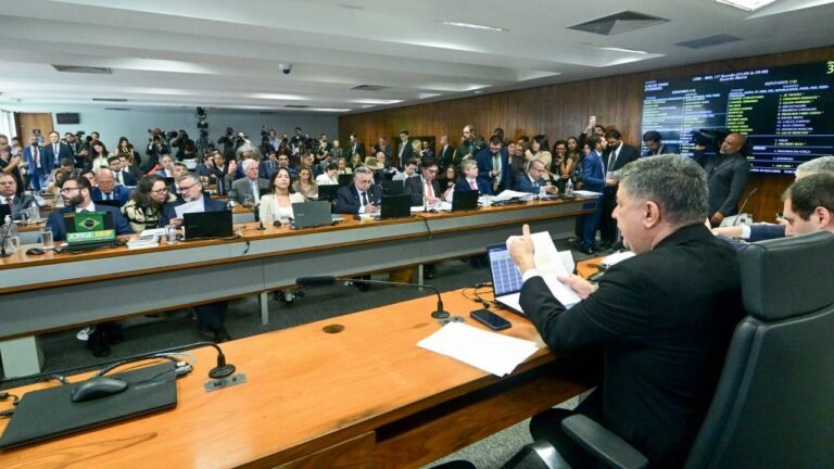 Advogado será conduzido coercitivamente para depor na CPMI do INSS