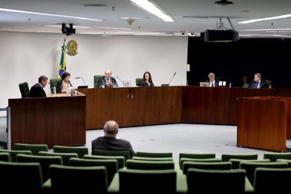 STF avalia manutenção da prisão preventiva de Daniel Vorcaro nesta sexta-feira