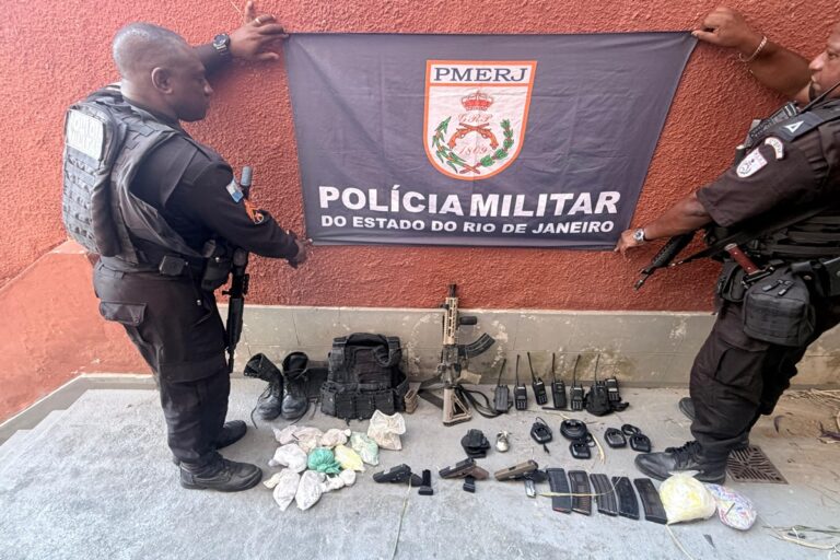 Denúncia anônima mobiliza pm para resgate em cárcere em niterói