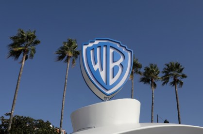 Warner Bros. rejeita oferta da Paramount por riscos financeiros elevados